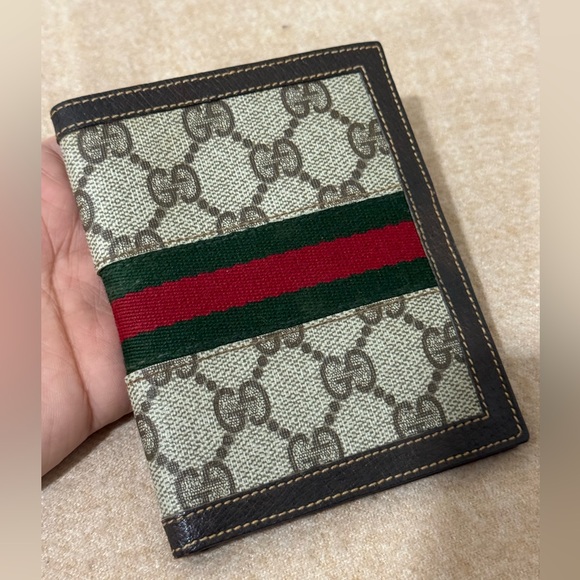 GUCCI Vintage Accesory Collection Bifold Wallet with Sherryline - Picture 2 of 11